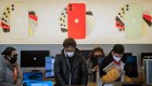 Reabren las tiendas de Apple en China