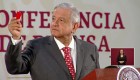 López Obrador enseña su amuleto de protección ante el coronavirus