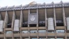 Santiago Bernabéu convertido en un depósito farmacéutico
