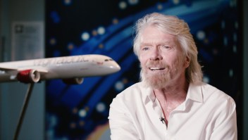 Branson pide ayuda para aerolíneas Virgin