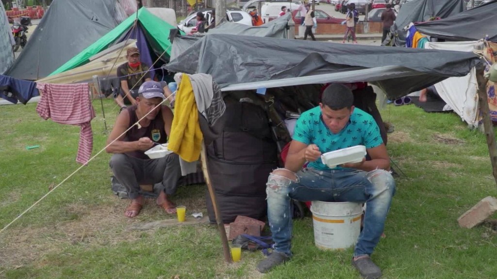 El día a día de los venezolanos varados en Colombia