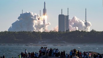 China envía exitosamente nuevo cohete al espacio