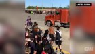 Un camión avanza contra manifestantes en Minnesota