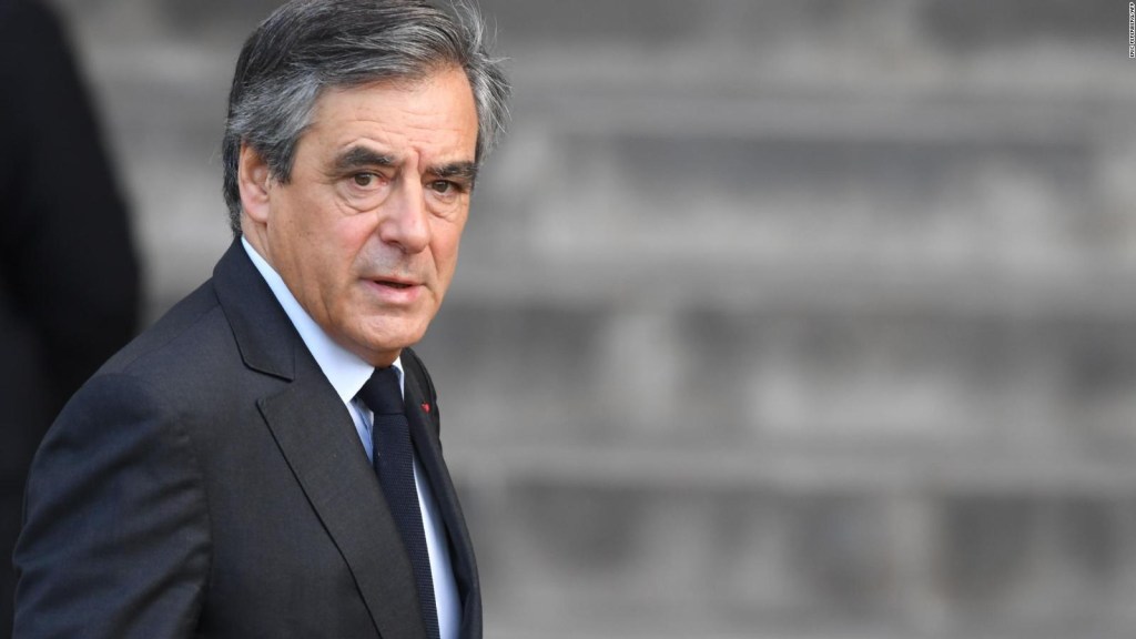 François Fillon, sentenciado a 5 años de cárcel