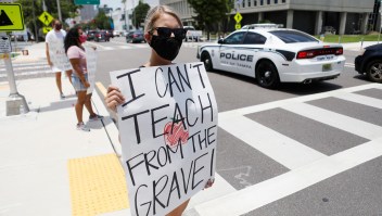 Educadores, en contra del regreso a clases en Florida
