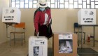 Candidatos presidenciales de Ecuador emitieron su voto