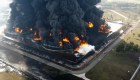 Incendio en refinería de Indonesia deja heridos