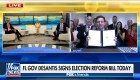 Gobernador de Florida firma una controversial ley electoral "en exclusiva" con Fox News