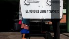 Mexicanos votan en medio de clima de violencia política