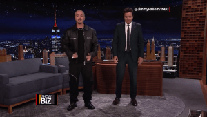 Jimmy Fallon baila al ritmo de J Balvin