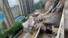 Desplome de andamio deja un muerto en Hong Kong