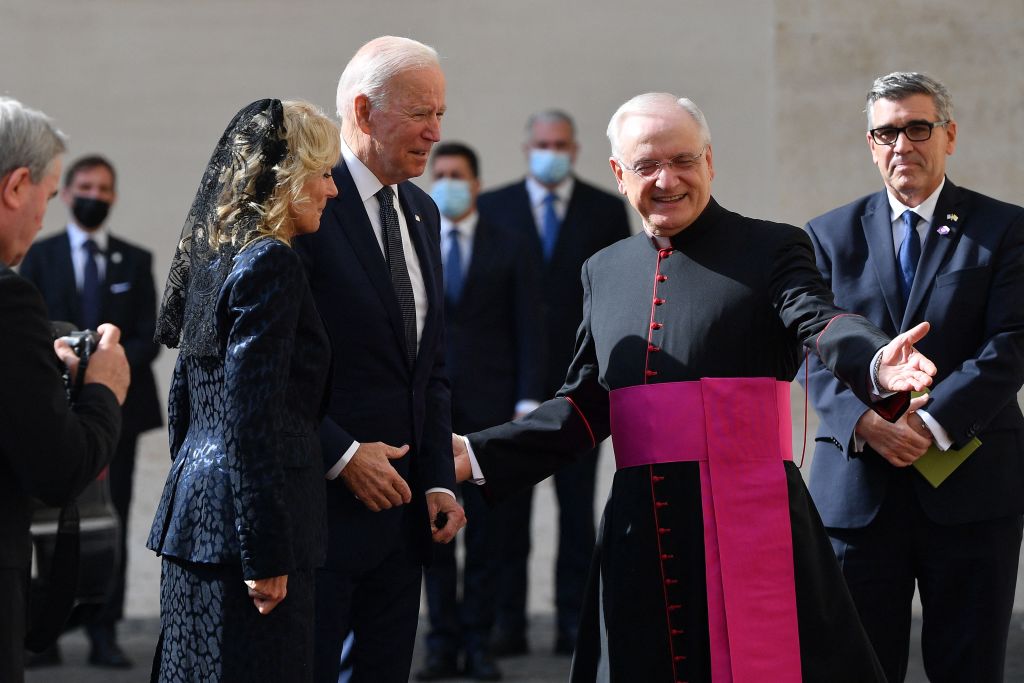 Así llegó Biden al Vaticano