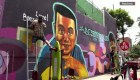 Pintan mural con rostros de desaparecidos en México