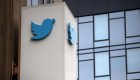 Cuestionan a ejecutivos de Twitter por fallas de seguridad