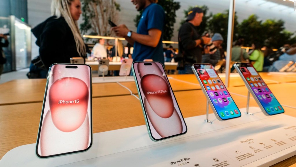 Apple confirma falla en el nuevo iPhone 15