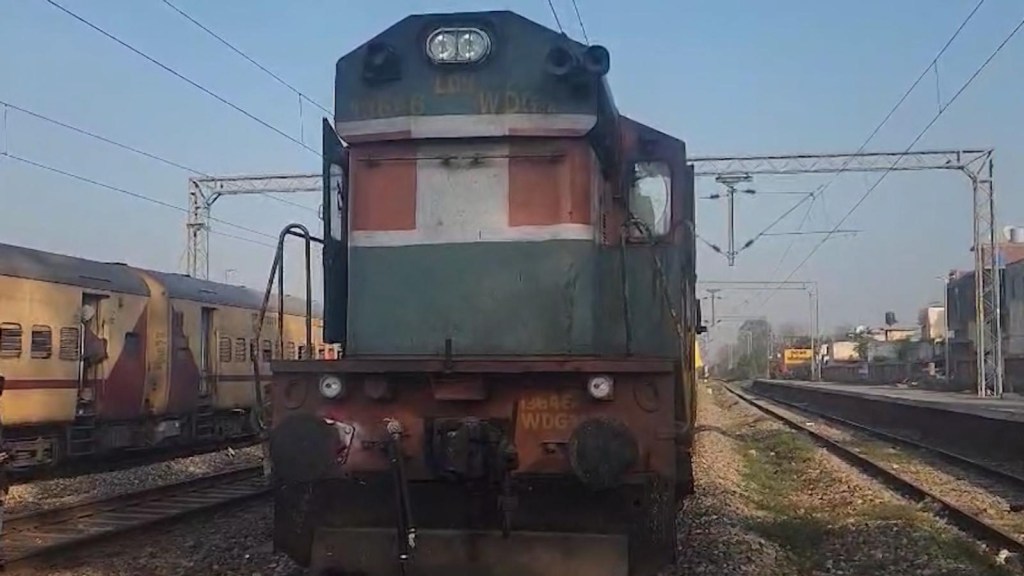 Tren de carga viajó sin tripulación a gran velocidad en la India