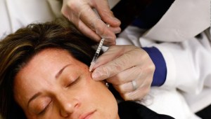 FDA emite advertencia por versiones falsas de botox en EE.UU.