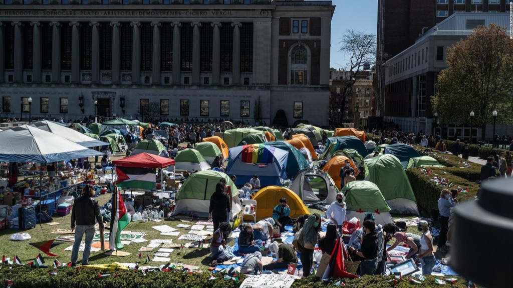 Manifestantes en Columbia reciben una extensión de las autoridades de la Universidad para retirar el campamento