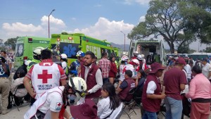 Decenas de heridos por una lona que se cayó durante un cierre de campaña en el Estado de México