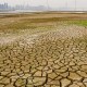 Imágenes de drones muestran ríos y embalses sin agua por la sequía en China