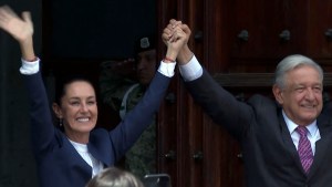 López Obrador y Claudia Sheinbaum se reúnen en Palacio Nacional; el tema central es la transición de gobierno
