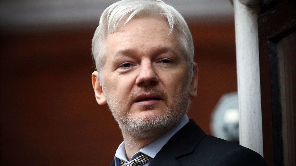 ANÁLISIS | ¿Julian Assange hubiera recibido un juicio justo en Estados Unidos? Su exabogado lo explica