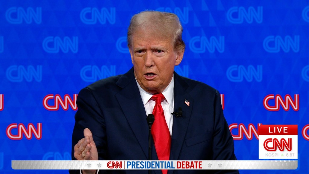 "Biden es el peor presidente en la historia del país", dice Trump en el debate presidencial de CNN