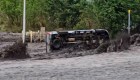 Un devastador diluvio convierte una carretera en un río en Nuevo México