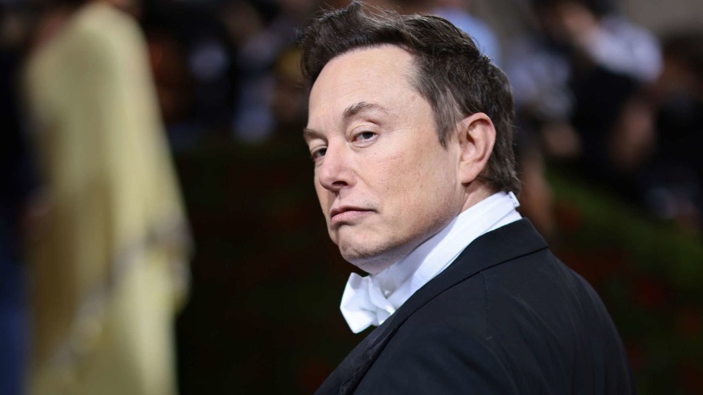 Elon Musk considera mudar a X y SpaceX de California a Texas