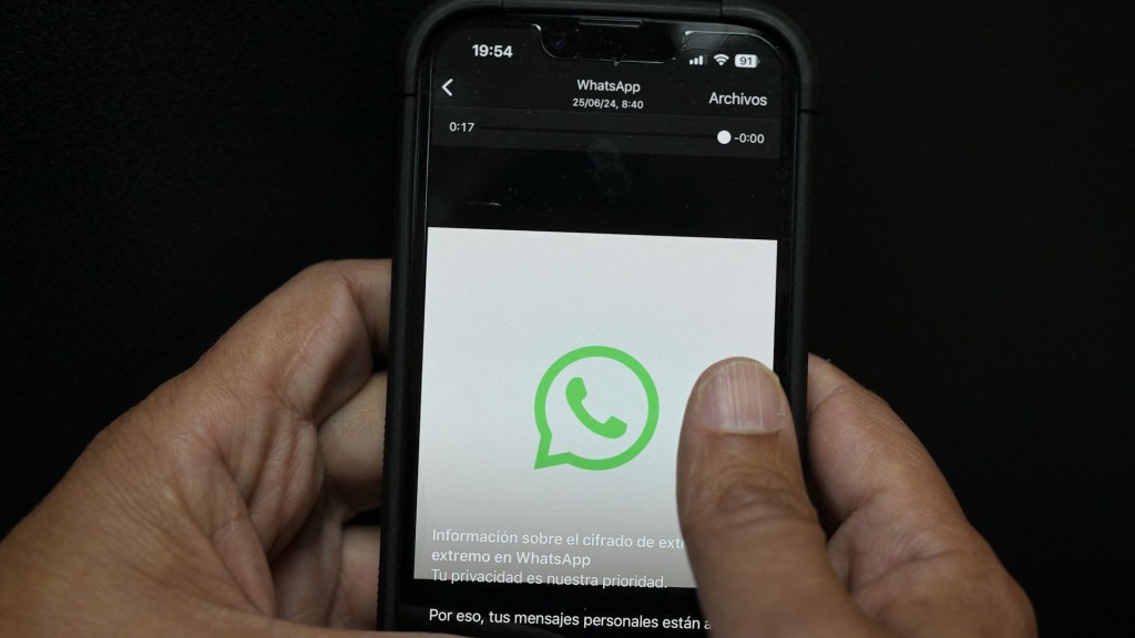“Voy a eliminar mi WhatsApp para siempre”, dice Nicolás Maduro