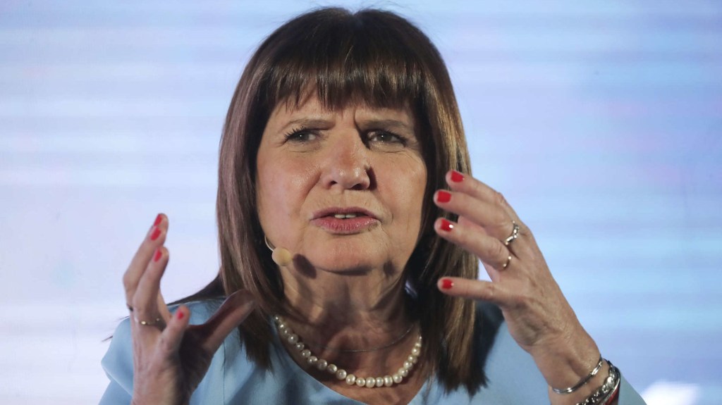 Bullrich asegura que "la lucha por la libertad no tiene fronteras"