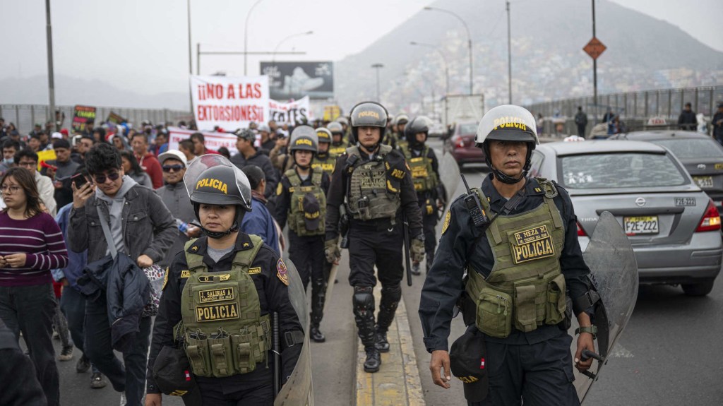 El transporte en Lima, paralizado por la delincuencia