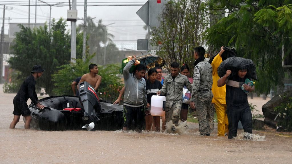 John: el huracán “zombi” que azota las costas del pacifico mexicano