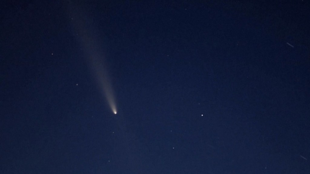 Cometa ilumina los cielos de Rusia y Macedonia en un evento único