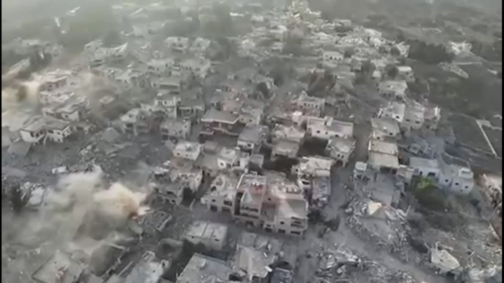 Video de un dron muestra la destrucción en el sur del Líbano tras los ataques aéreos israelíes