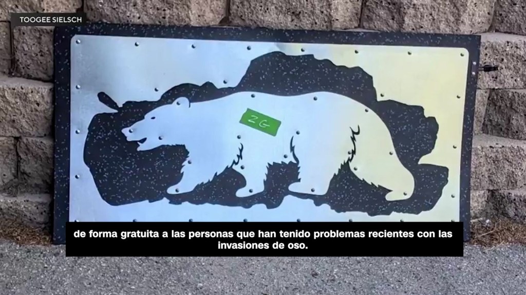 Así se ven las alfombras eléctricas que evitan que los osos entren a las casas en EE.UU.