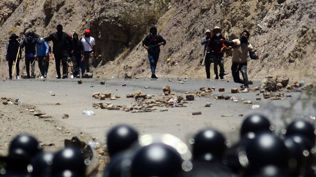 Evo Morales anuncia huelga de hambre y pide a sus simpatizantes suspender bloqueos