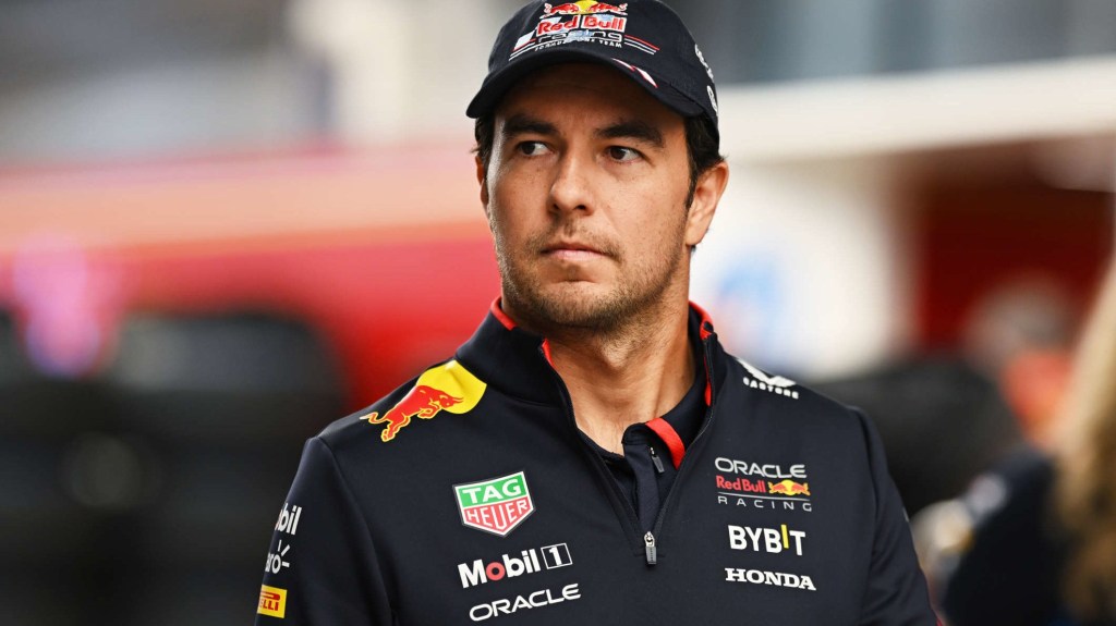 Sergio "Checo" Pérez no tiene asegurado su lugar en Red Bull Racing la próxima temporada