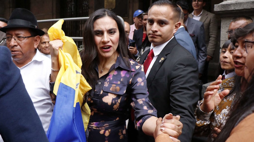 "Los ecuatorianos tenemos sed de justicia", dice la vicepresidenta Abad sobre los menores desaparecidos